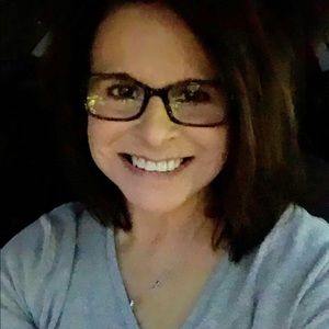 Meet your Posher, Deb